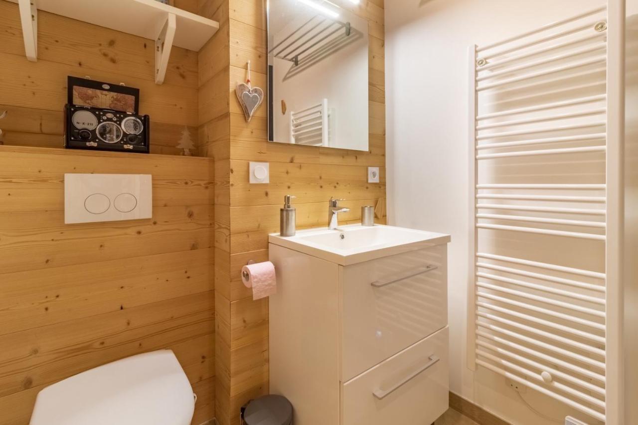 Le cocon ideal pour six personnes avec vue sur les montagnes Génos Extérieur photo