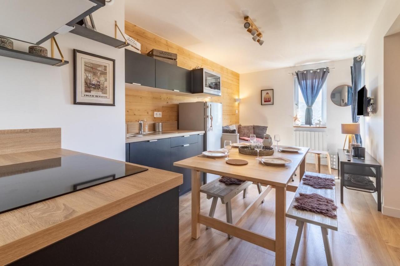 Le cocon ideal pour six personnes avec vue sur les montagnes Génos Extérieur photo